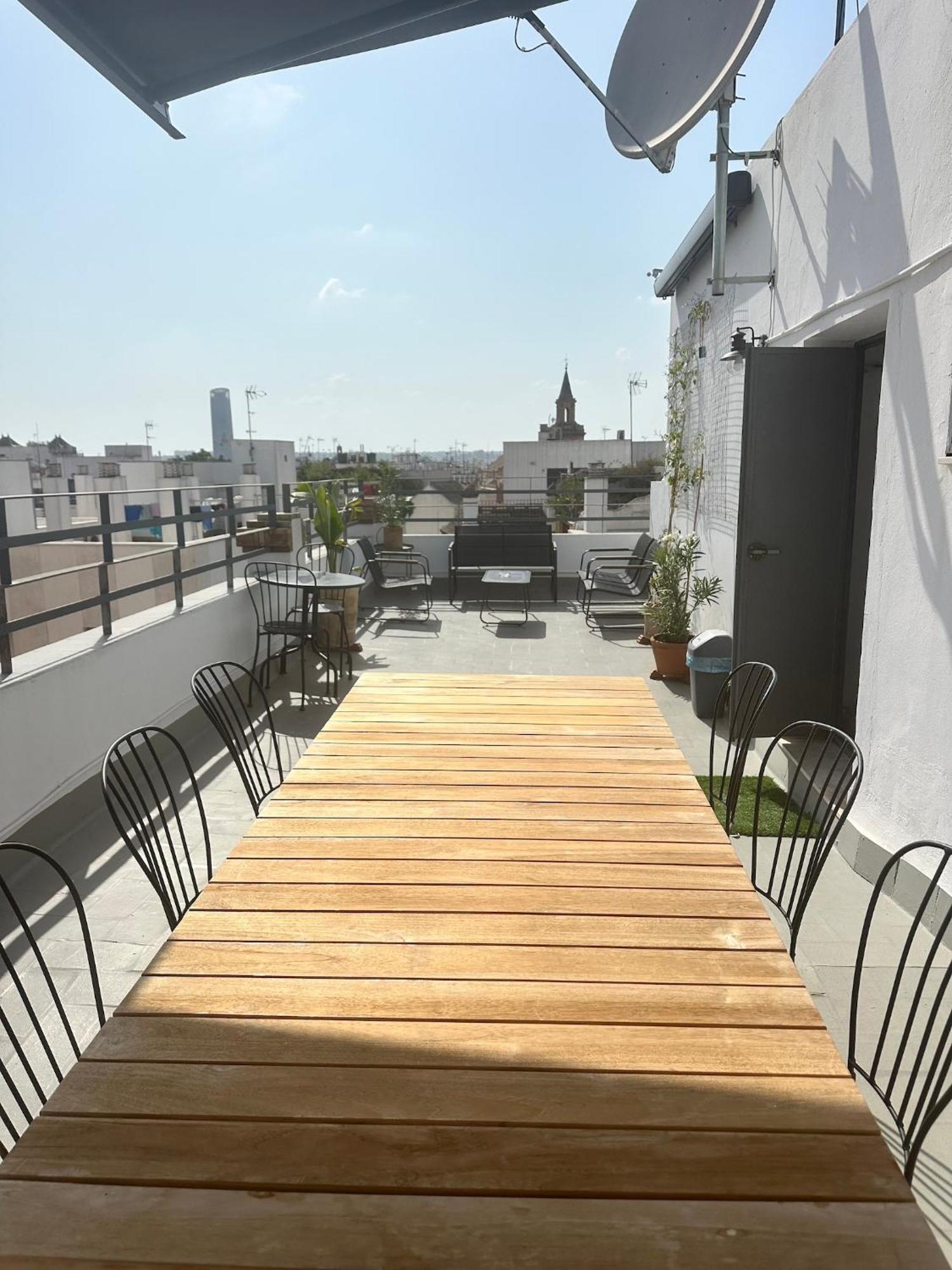 Almazen Apartamentos, Arrayan 23 Севілья Екстер'єр фото