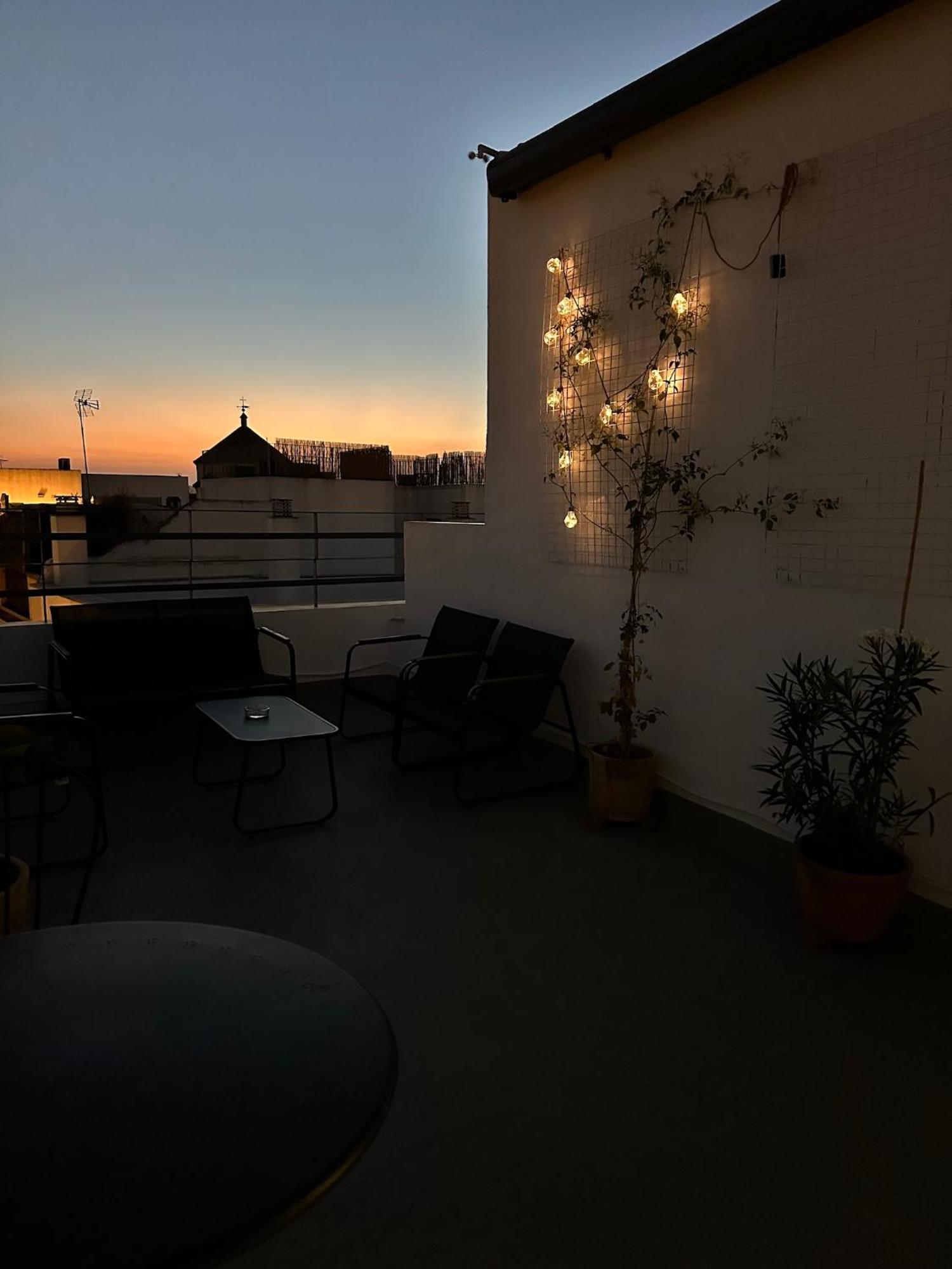 Almazen Apartamentos, Arrayan 23 Севілья Екстер'єр фото