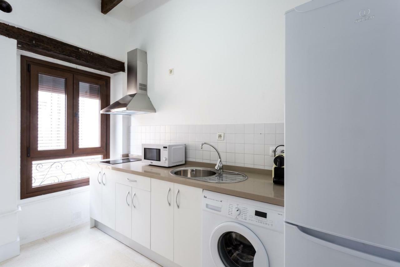 Almazen Apartamentos, Arrayan 23 Севілья Екстер'єр фото