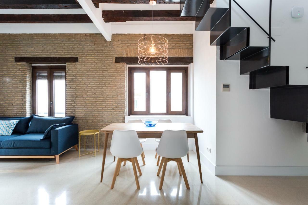Almazen Apartamentos, Arrayan 23 Севілья Екстер'єр фото